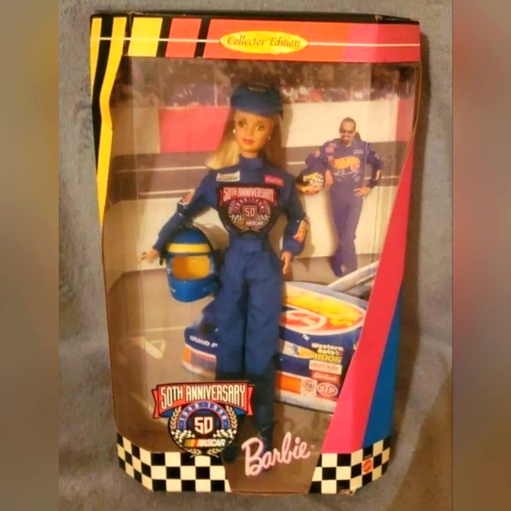 Barbie Collector Edition 50th Anniversary Nascar Barbie Doll 20442, New 1998